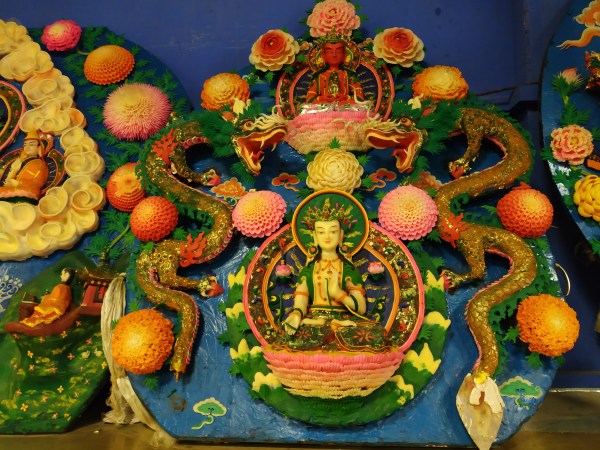 Labrang Monastery - sculpture.